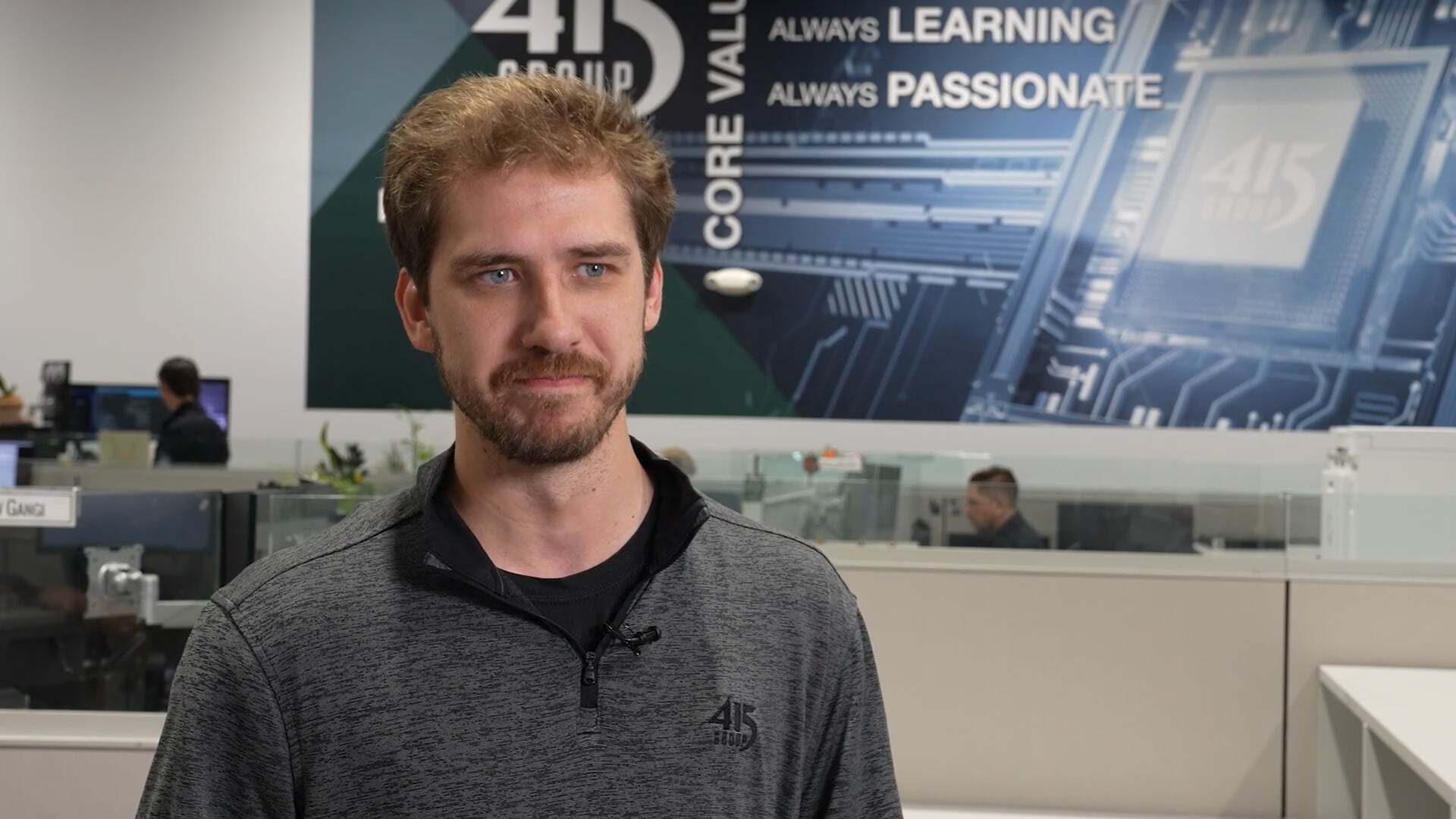 Jonathan Besse: 415 Service Director